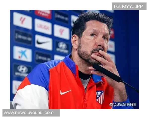 阿森纳第四球瞬间西蒙尼无奈双手插兜心如死灰的绝望时刻